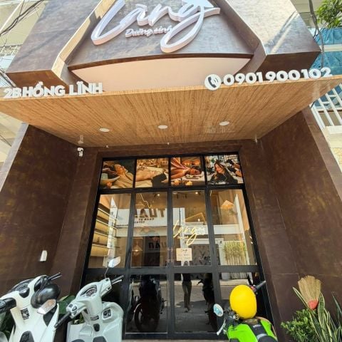 Loa treo tường phát nhạc nền cho Làng Dưỡng Sinh, Khánh Hoà, loa được thiết kế riêng cho quán, bật lớn không tạp âm, miễn phí công lắp đặt, bảo hành dài hạn 5 năm