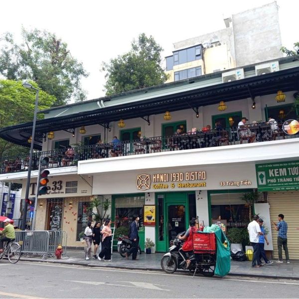 Loa nhà hàng, phát nhạc nền tự động cho HANOI 1930 Bistro, loa được thiết kế riêng cho quán, bật lớn không tạp âm, miễn phí công lắp đặt, bảo hành dài hạn 5 năm