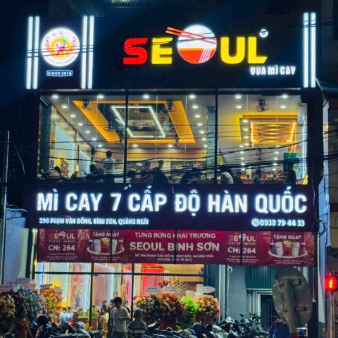 Loa treo tường phát nhạc nền cho Mì Cay SEOUL Bình Sơn, Quảng Ngãi, loa được thiết kế riêng cho quán, bật lớn không tạp âm, miễn phí công lắp đặt, bảo hành dài hạn 5 năm