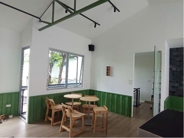 Loa treo tường phát nhạc nền cho JIDAI by Cerenote Hoàng Cầu, Hà Nội, loa được thiết kế riêng cho quán, bật lớn không tạp âm, miễn phí công lắp đặt, bảo hành dài hạn 5 năm