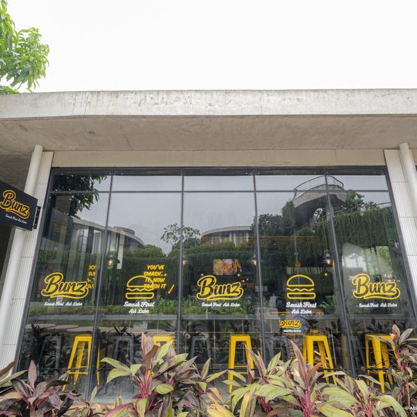 Loa treo tường Gold4Acoustic cho nhà hàng BUNZ BINH DUONG, loa được thiết kế riêng cho quán, bật lớn không tạp âm, miễn phí công lắp đặt, bảo hành dài hạn 5 năm
