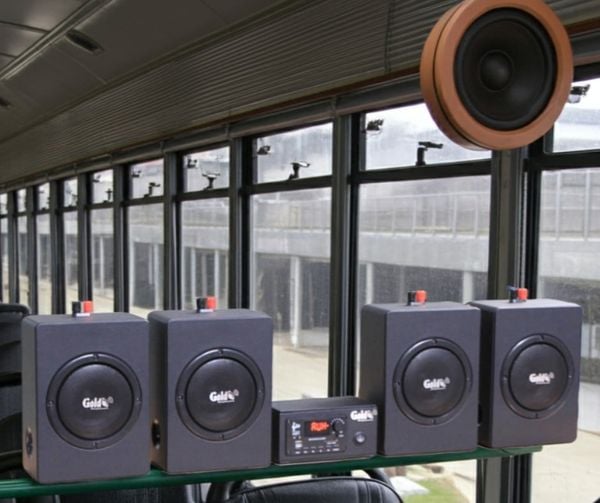 Dàn âm thanh xe ô tô: A120 CAR + 4 V40CAR, chuyên loa xe khách, xe tải, xe du lịch