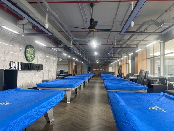 Loa billiard, loa bida phát nhạc nền tự động cho 99 billiards cs 9 FPT Academy Hoà Lạc, loa được thiết kế riêng cho quán, bật lớn không tạp âm, miễn phí công lắp đặt, bảo hành dài hạn 5 năm