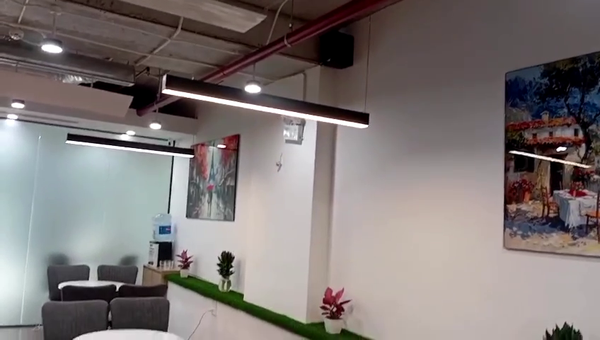 Loa Goldsound cho công ty New Stars, Hà Nội, loa được thiết kế riêng cho quán, bật lớn không tạp âm, miễn phí công lắp đặt, bảo hành dài hạn 5 năm