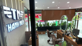 Loa treo tường phát nhạc nền cho quán Hớt Tóc Nam Salon Thanh Niên, TP.HCM, loa được thiết kế riêng cho quán, bật lớn không tạp âm, miễn phí công lắp đặt, bảo hành dài hạn 5 năm