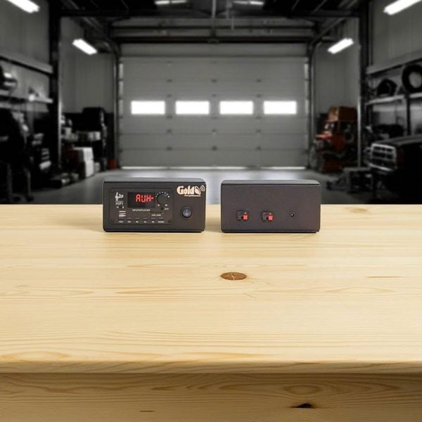 Amply dùng cho ô tô A120 CAR Goldsound (2 kênh, 120w, bluetooth, Aux, Usb...), chuyên loa xe khách, xe tải, xe du lịch