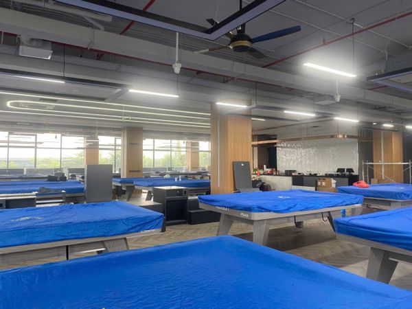 Loa billiard, loa bida phát nhạc nền tự động cho 99 billiards cs 9 FPT Academy Hoà Lạc, loa được thiết kế riêng cho quán, bật lớn không tạp âm, miễn phí công lắp đặt, bảo hành dài hạn 5 năm