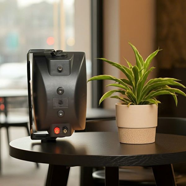 Loa treo tường bluetooth TR151 (25w, bass 4 inch, Bluetooth, tích hợp âm ly)