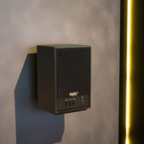 Dàn loa treo tường không dây, loa thông báo, loa phát nhạc tự động: 01 amply A50 Goldsound + 4 loa không dây C50 UHF Goldsound