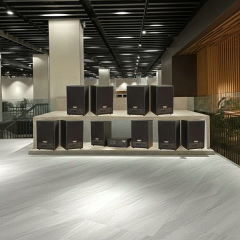 Dàn loa treo tường không dây, loa thông báo, loa phát nhạc tự động: 01 amply A50 Goldsound + 10 loa không dây C50 UHF Goldsound