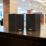 Loa không dây treo tường V30 UHF Goldsound, công suất 30w, loa bass 3 inch, kích thước rộng 14.5 cm, cao 21.5 cm, sâu 15 cm, bảo hành dài hạn 5 năm.