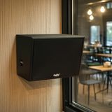 Loa treo tường C130 (số lượng 1 loa), công suất 130w, loa bass 20 cm, treble 10 cm, kích thước rộng 37 cm, cao 27.5 cm, sâu 28.5 cm, bảo hành dài hạn 5 năm.