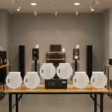 Dàn loa âm trần không dây: 01 amply A50 Goldsound + 6 loa âm trần không dây VAT37 UHF Goldsound, loa được thiết kế riêng cho quán, bật lớn không tạp âm, bảo hành dài hạn 5 năm.