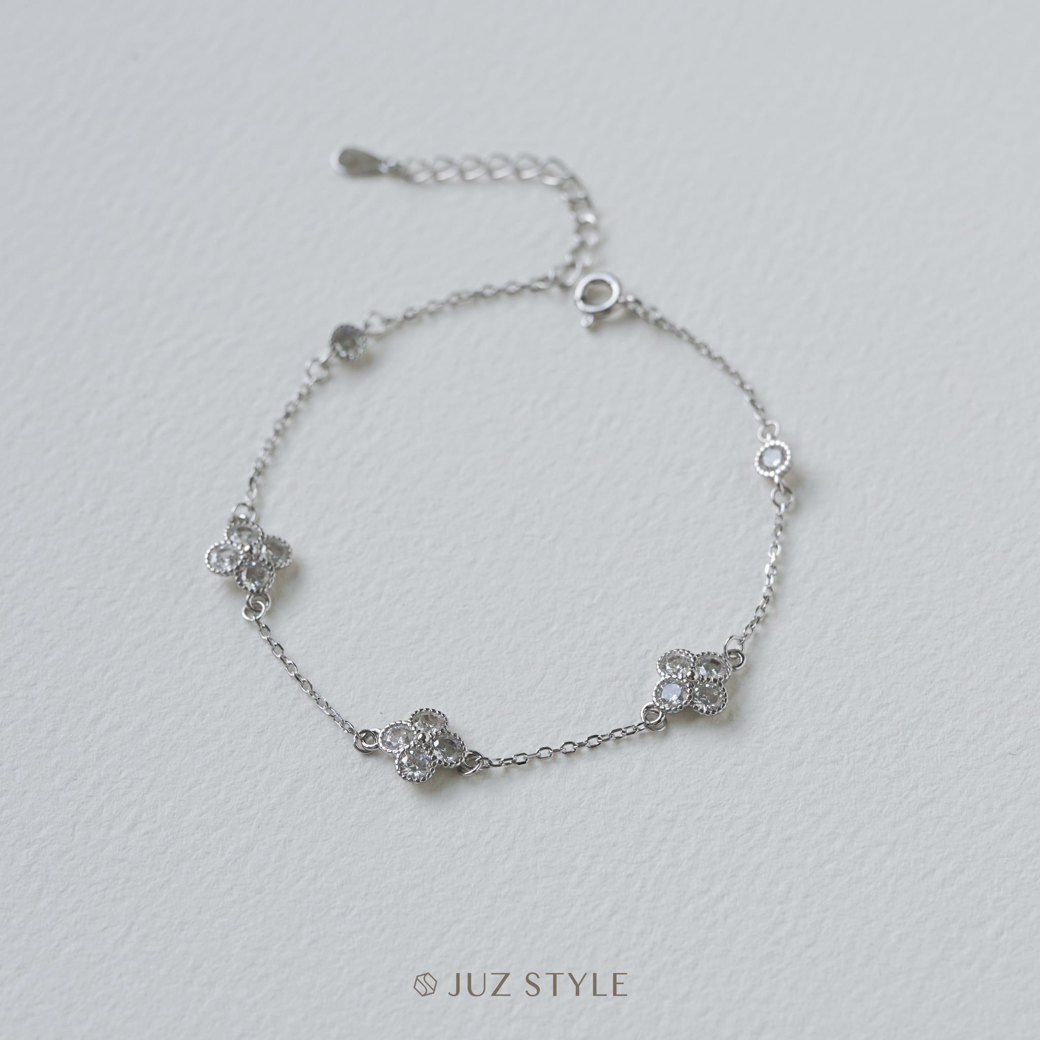  Lắc tay bạc Triple Clovers Cz 