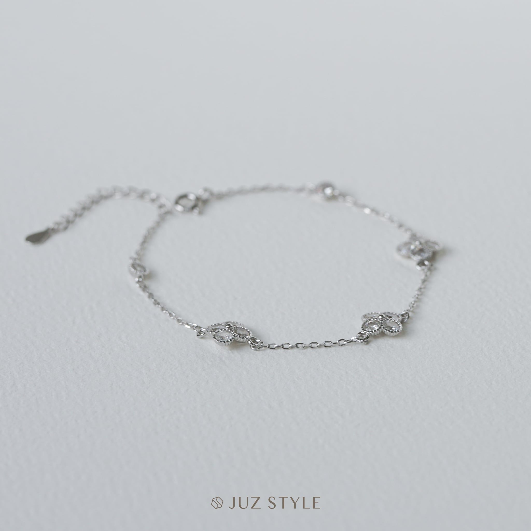  Lắc tay bạc Triple Clovers Cz 