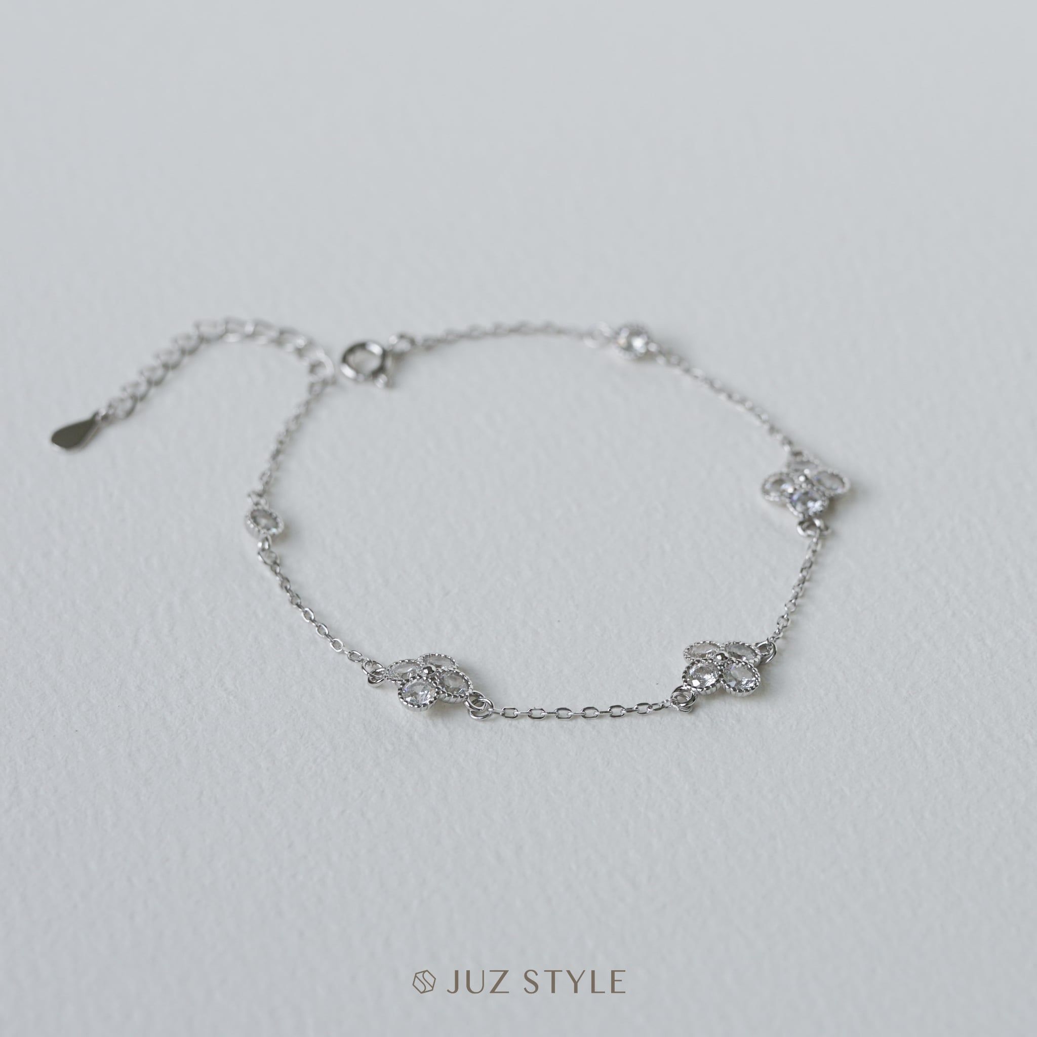 Lắc tay bạc Triple Clovers Cz 