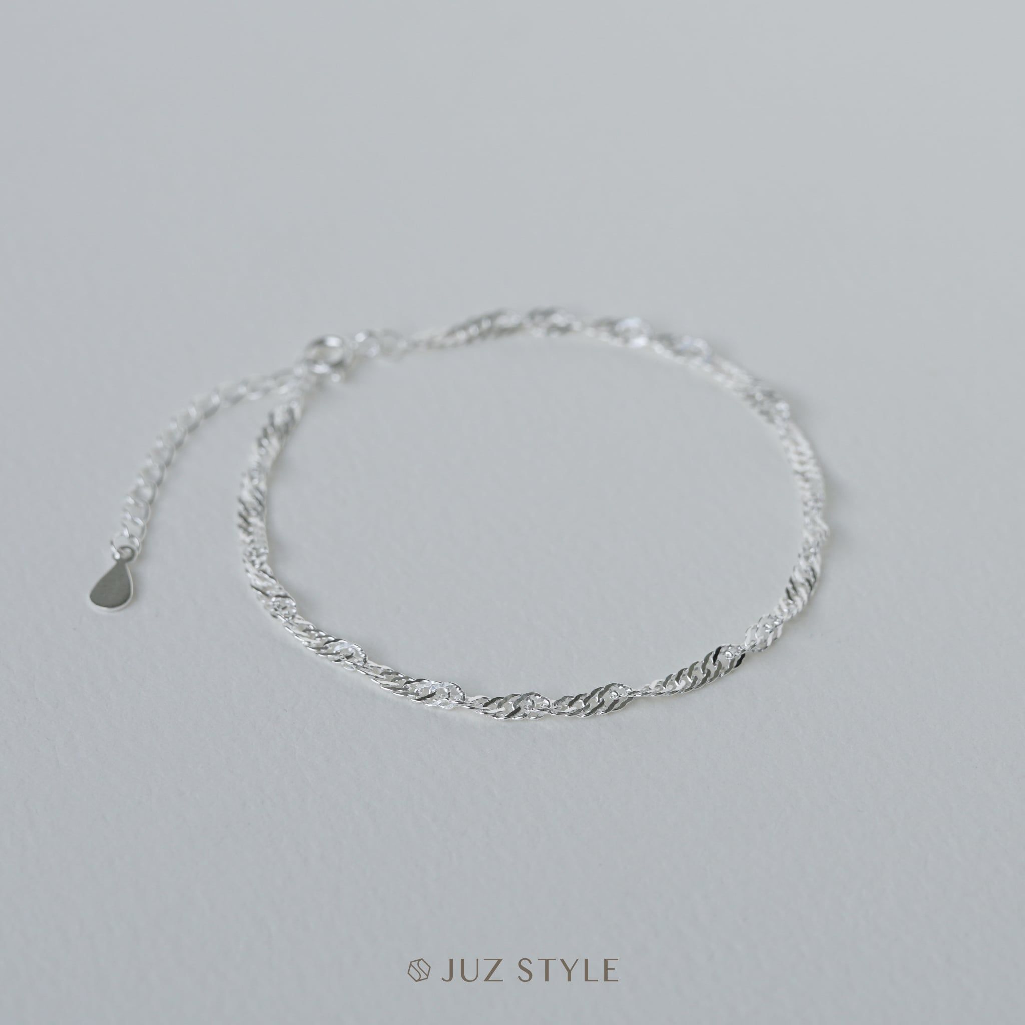  Lắc tay bạc Twisted 