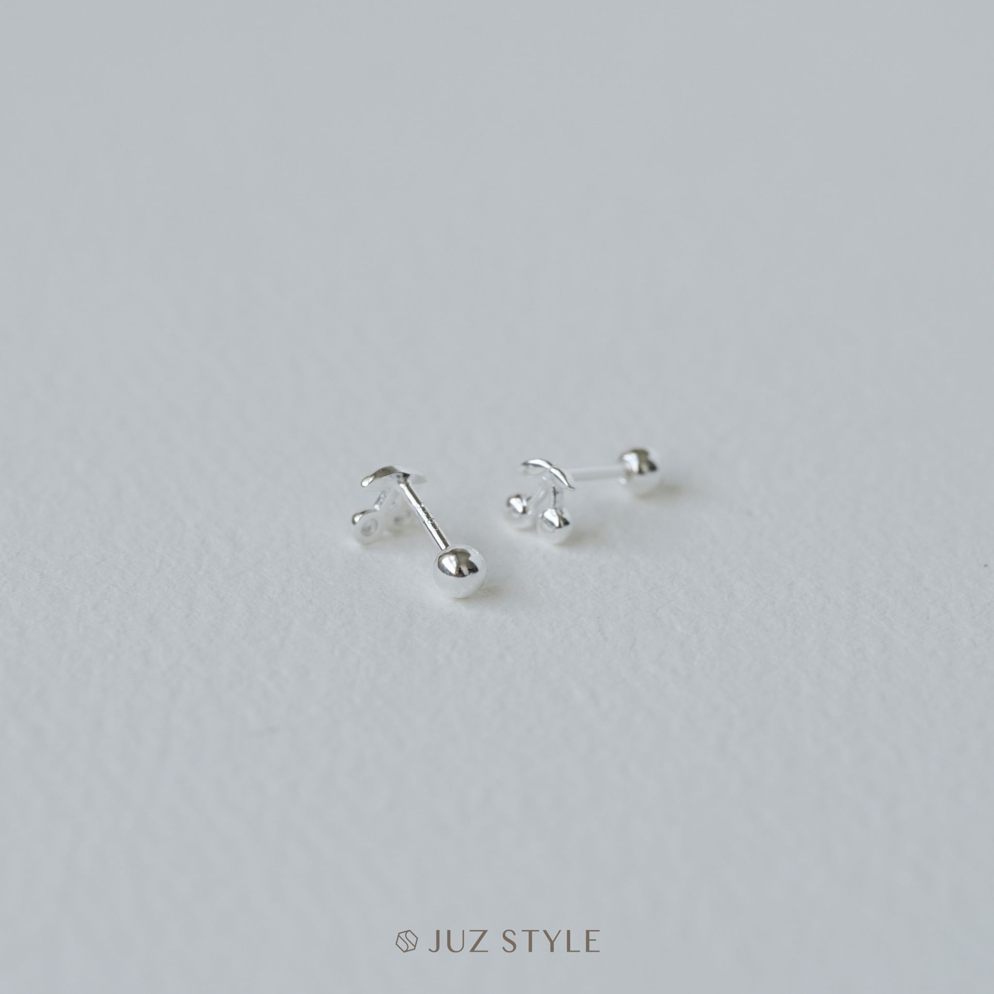  Bông tai bạc Cherries Ballstuds 