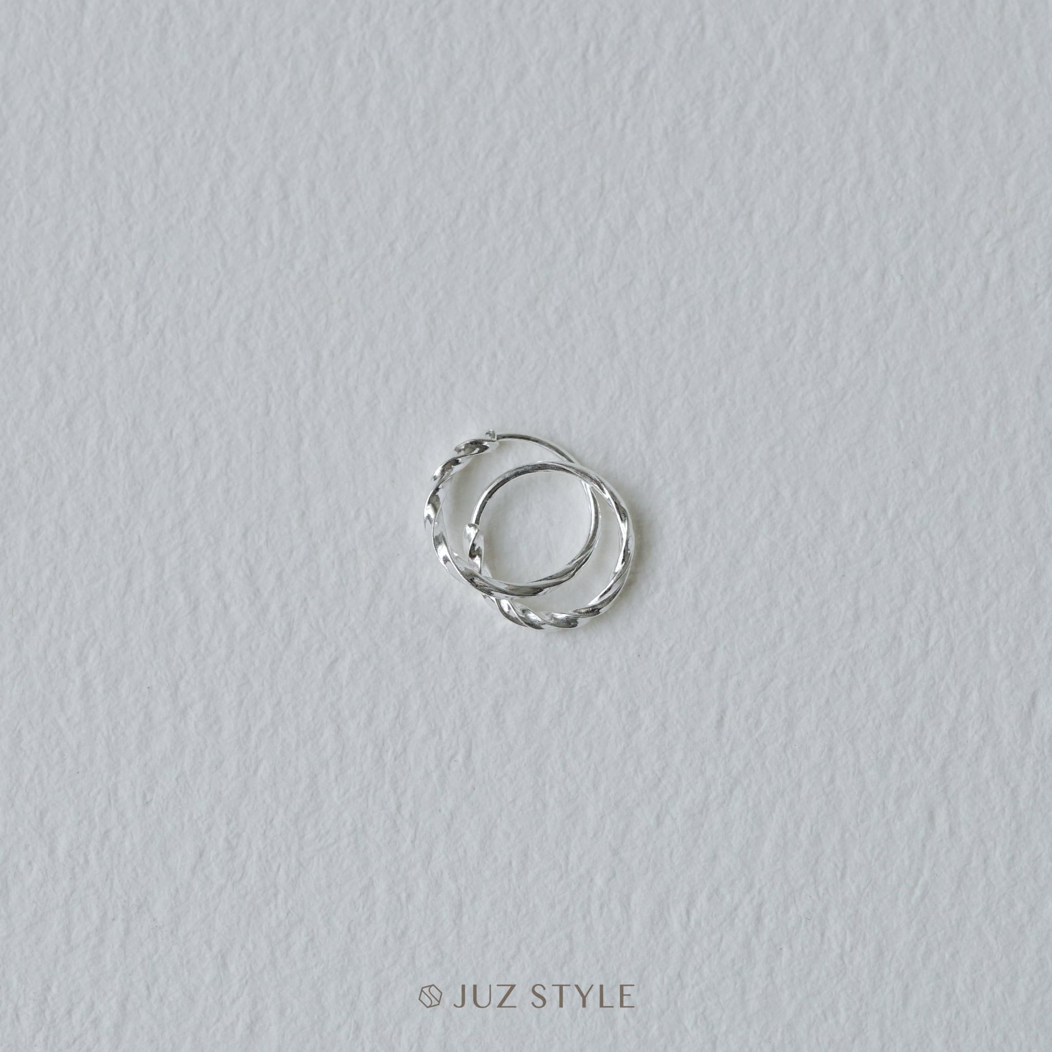  Bông tai bạc Twist hoop 