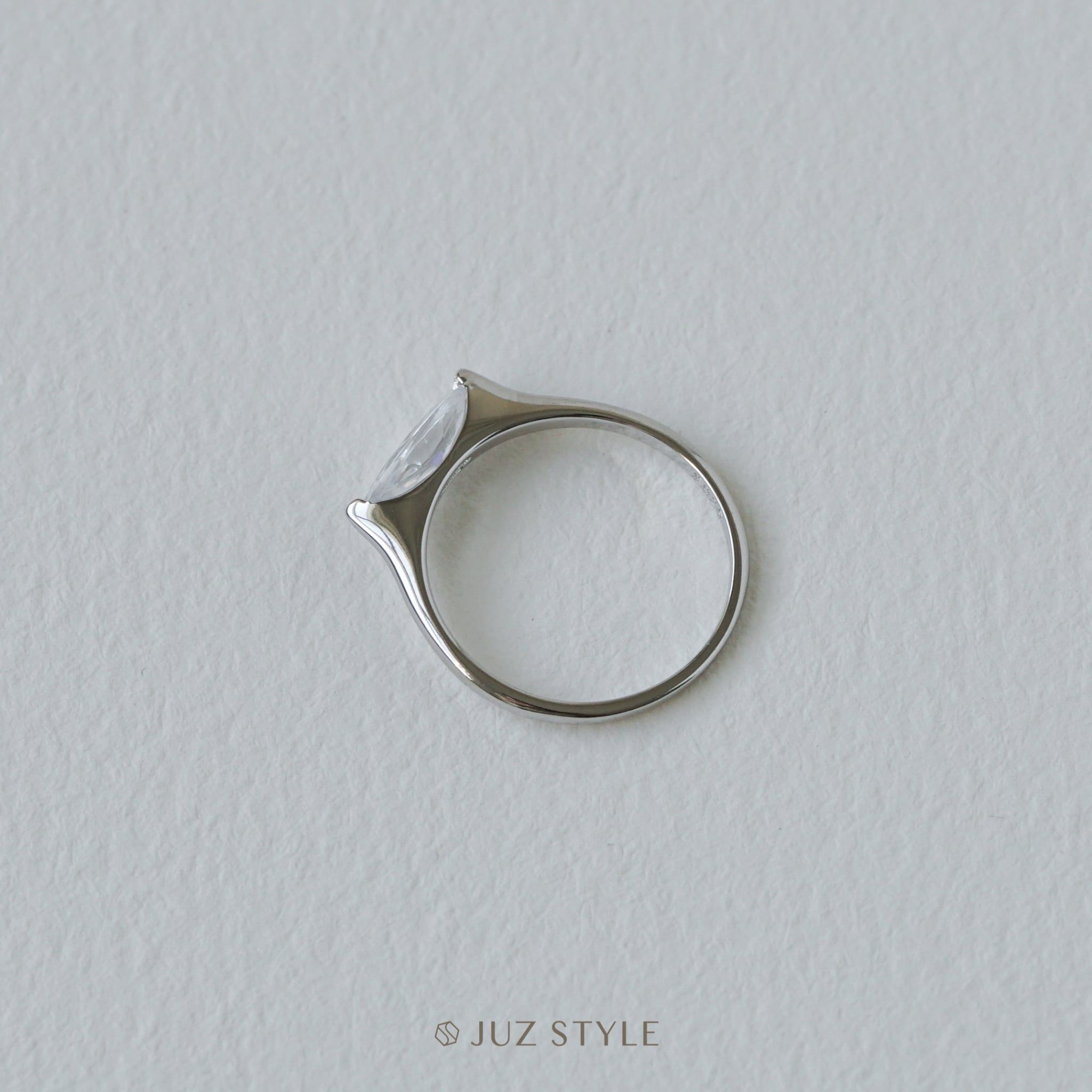  Nhẫn bạc Marquise Cz 