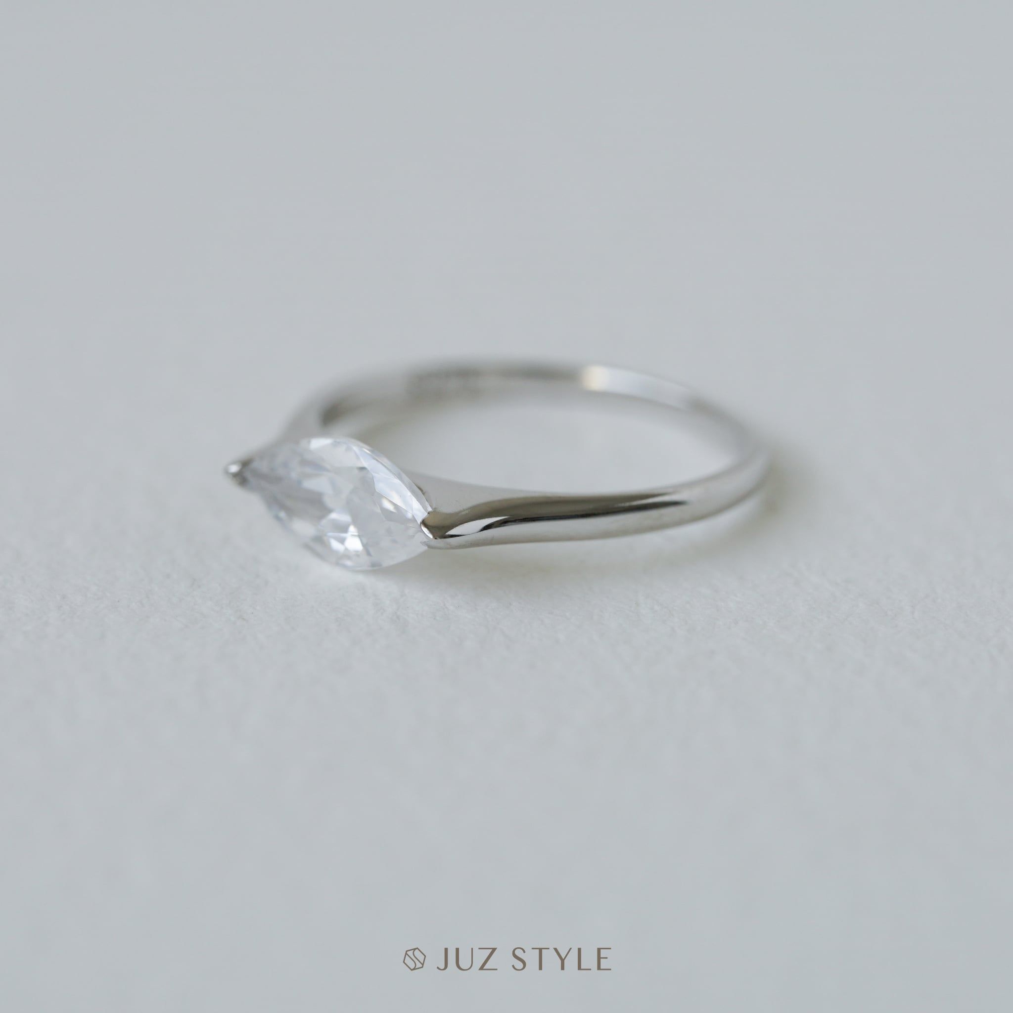  Nhẫn bạc Marquise Cz 