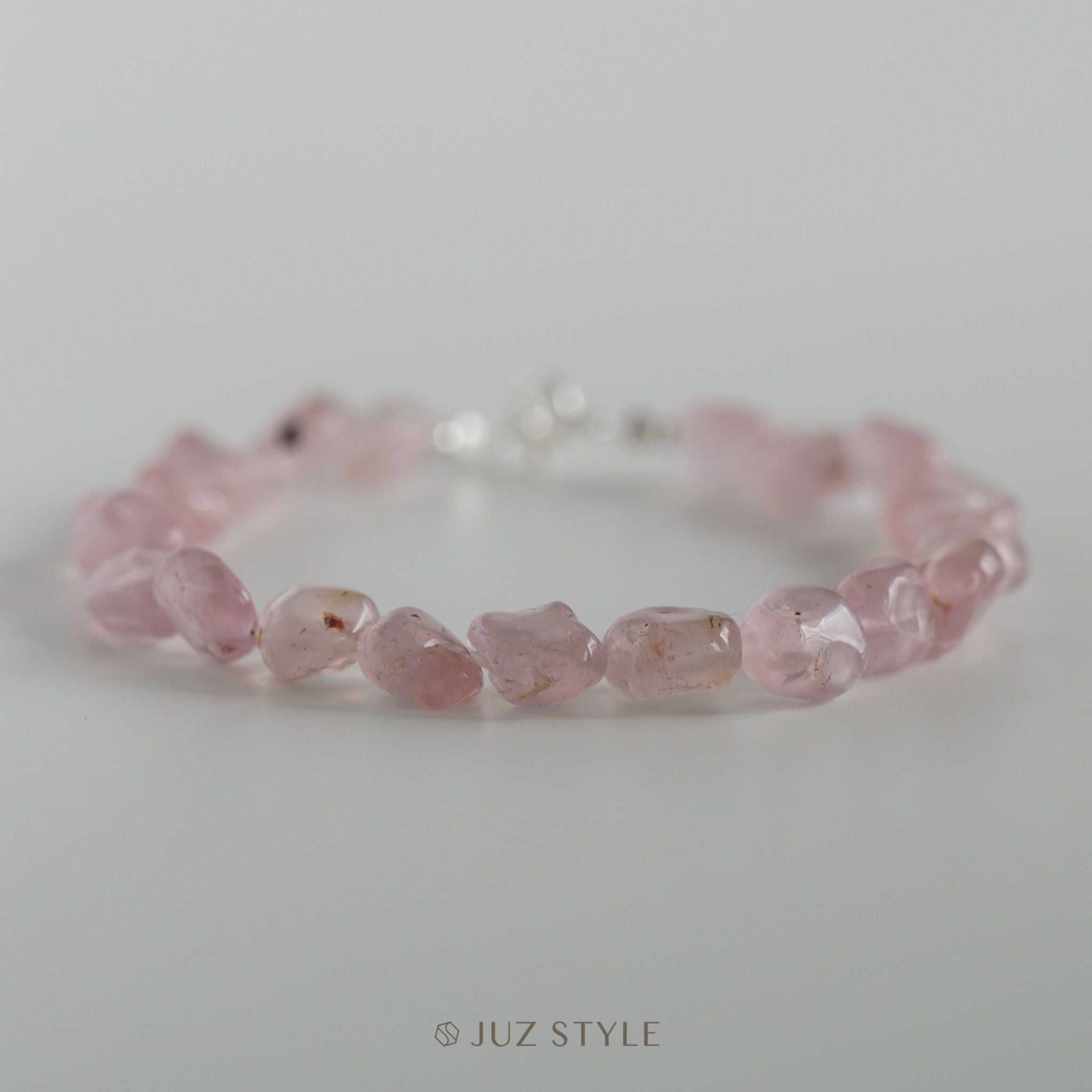  Vòng tay đá Rose quartz 8mm 