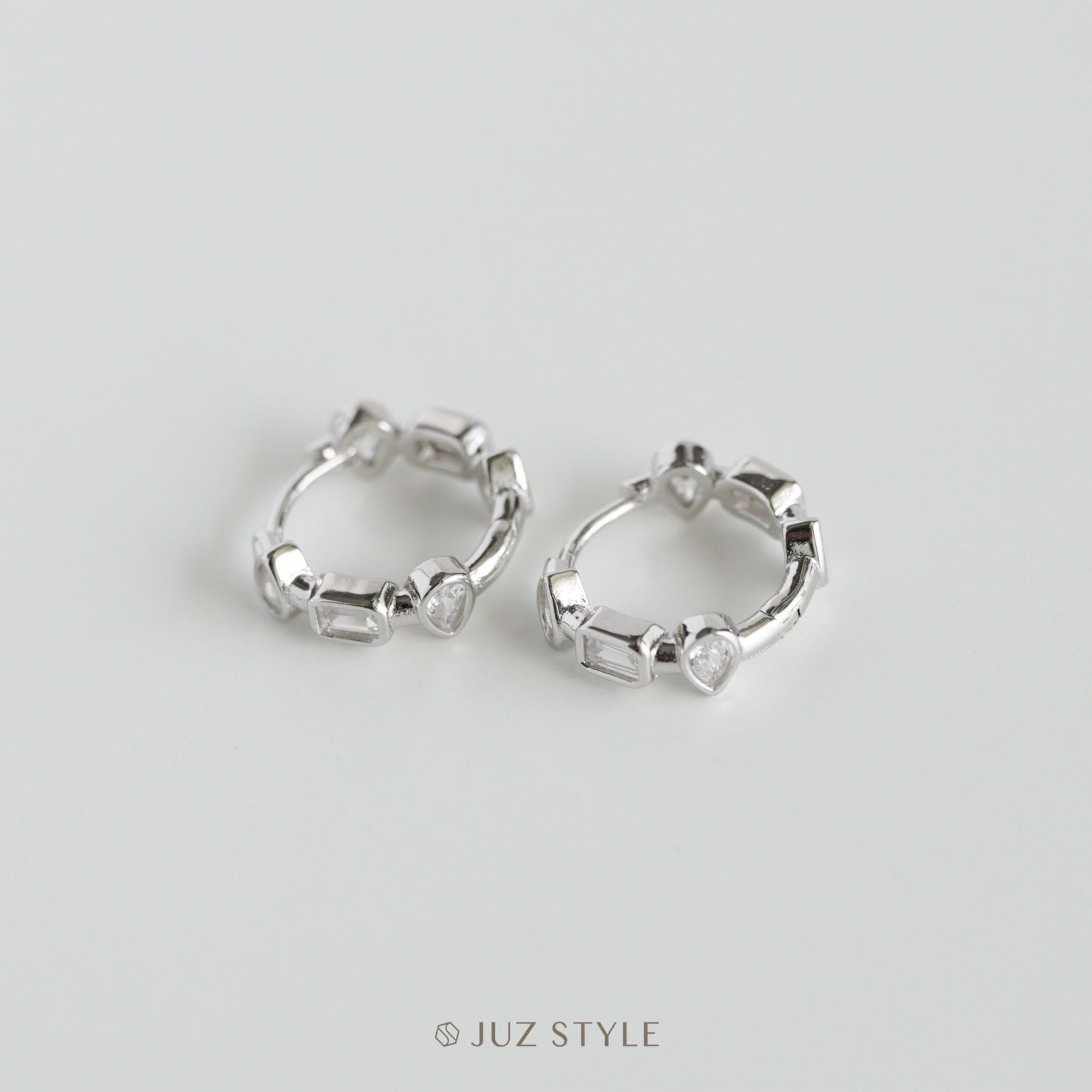  Bông tai bạc Shapes of stone hoop 