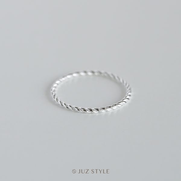  Nhẫn bạc Twisted 