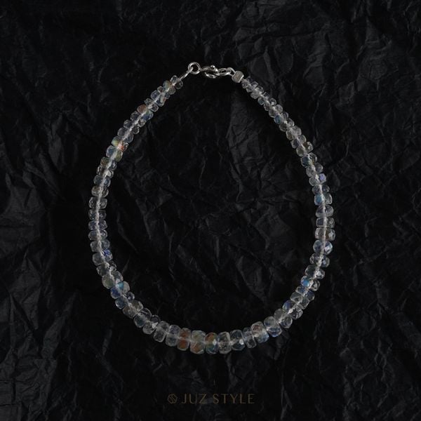  Vòng tay đá Rainbow Moonstone Madagascar (one of kind) 