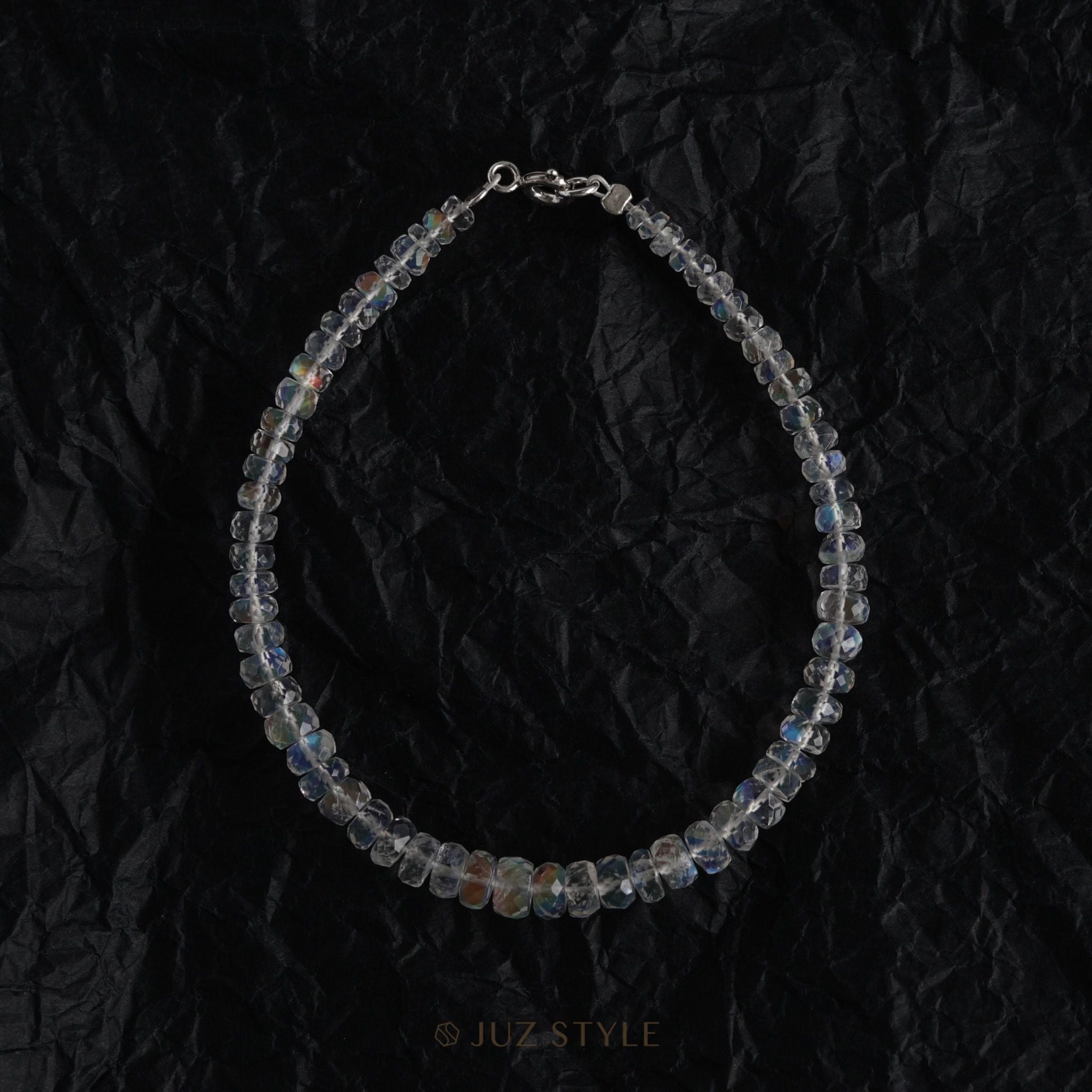  Vòng tay đá Rainbow Moonstone Madagascar (one of kind) 