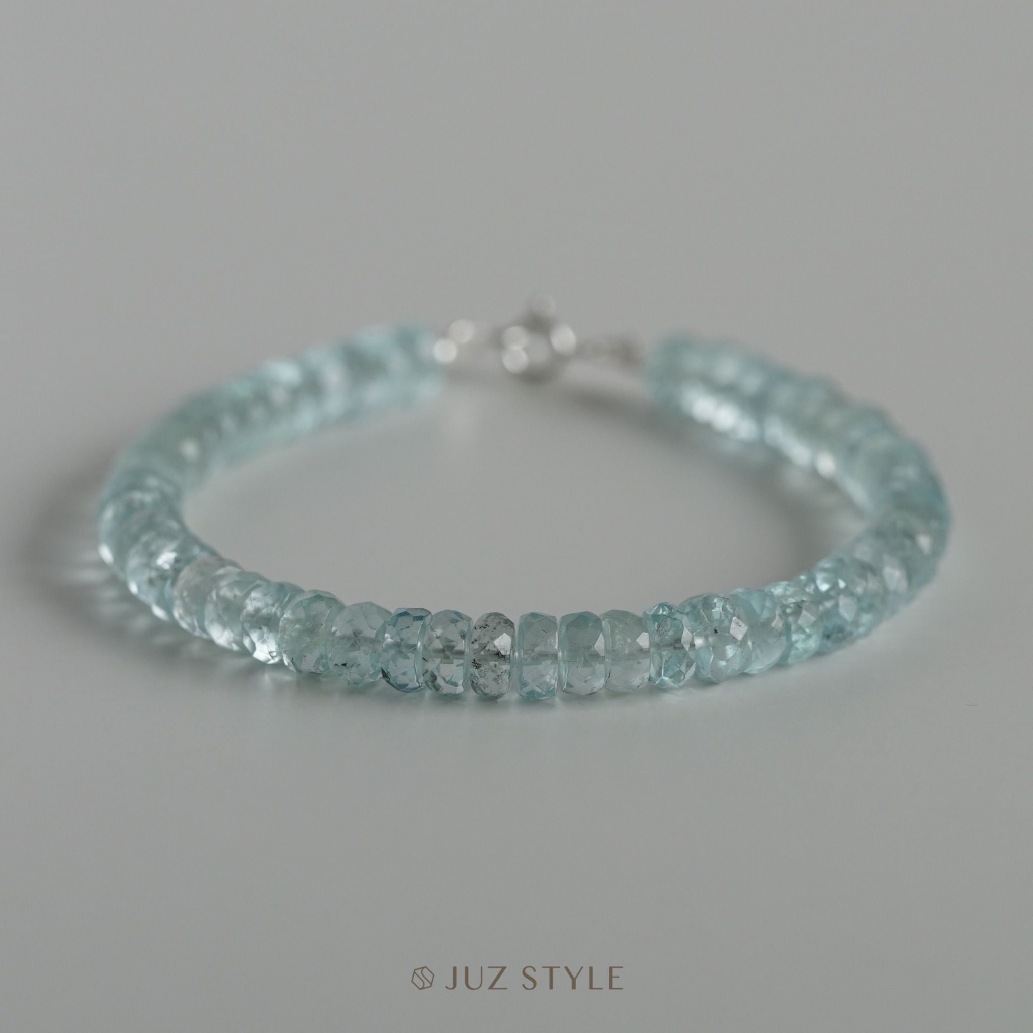  Vòng tay đá Aquamarine Premium 5.5mm 