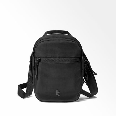 Aviator-T37 T37 Travel Crossbody Black T37S1D1