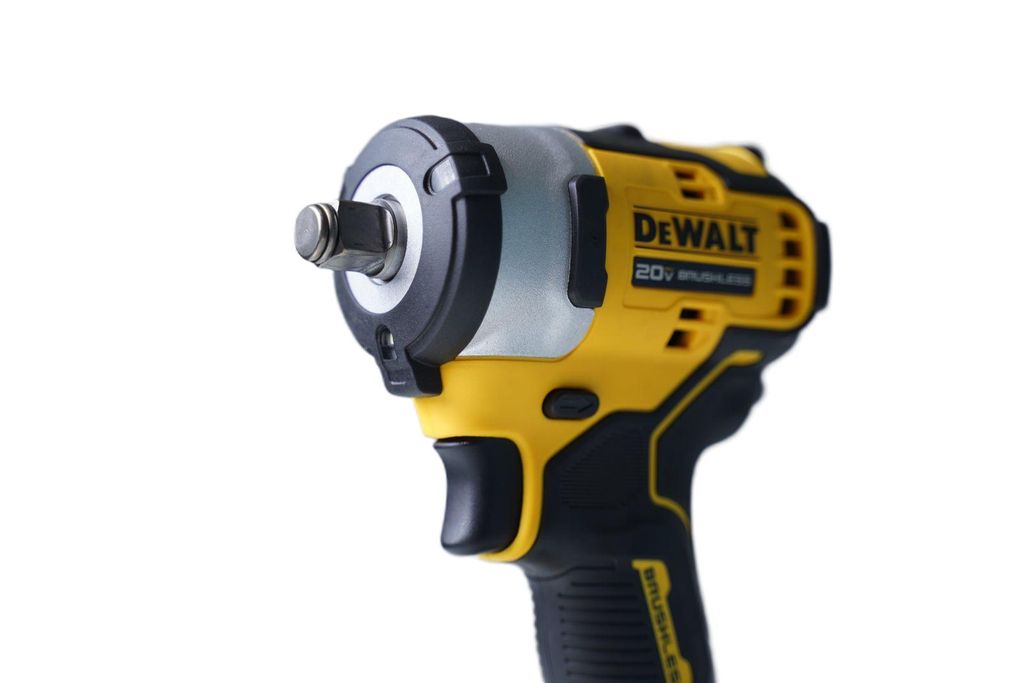 Máy siết bulon cầm tay 20V Dewalt DCF911D2 - hình ảnh sản phẩm thực tế 3