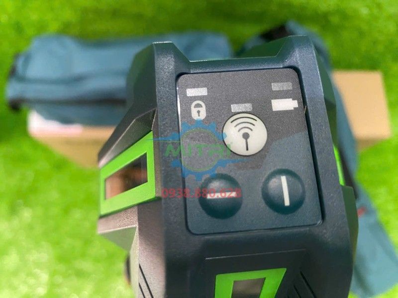 Máy Cân Mực 5 Tia Xanh Bosch GLL 50-15 XG Chính Hãng - hình ảnh sản phẩm thực tế 8