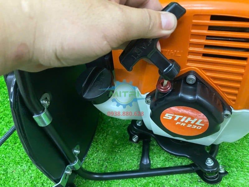 Máy Cắt Cỏ Đeo Lưng STIHL FR230 Chính Hãng – 2HP, 40.2cc, Có Sẵn Tại Minh Triết - hình ảnh sản phẩm thực tế 5