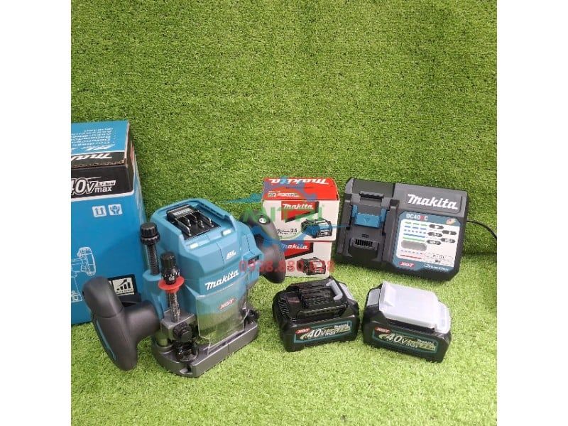 Máy Phay Dùng Pin Makita RP001GZ 40V Max Chính Hãng – Bộ 2 Pin 40V Max Và 1 Sạc - hình ảnh sản phẩm thực tế 5
