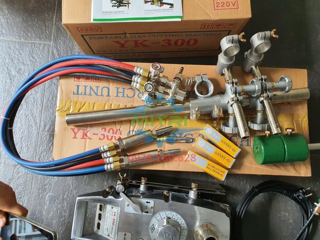 MÁY CẮT BẰNG TIA LỬA YUKWANG YK-300 (2 MỎ CẮT) DÙNG CHO CÁC CÔNG TRÌNH CƠ KHÍ LỚN - hình ảnh sản phẩm thực tế 4