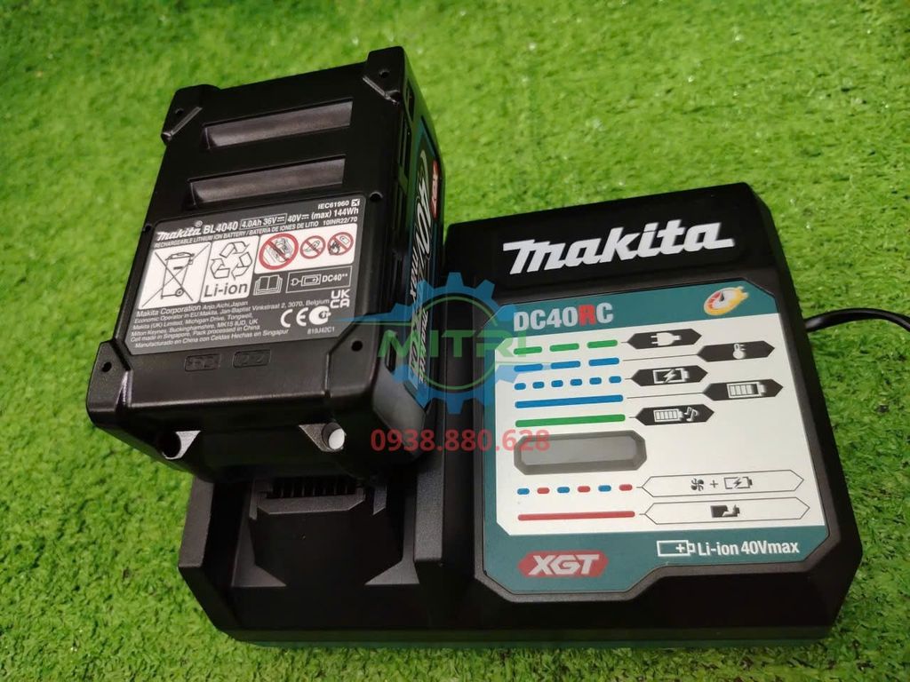 Bộ 2 Pin 4.0Ah + 1 Sạc Nhanh 40V Makita MKP1G002 Chính Hãng - hình ảnh sản phẩm thực tế 2