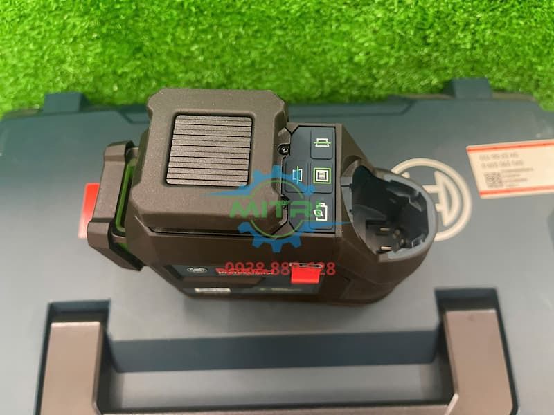 Máy Cân Mực Laser 12 Tia Xanh Bosch GLL 90-33 XG - hình ảnh sản phẩm thực tế 4