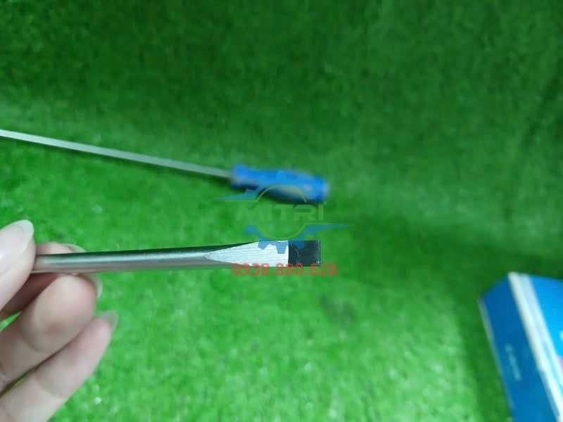 Tua Vít Dẹp 5x400mm Kingtony 1422 Chính Hãng Có Sẵn Tại Minh Triết - hình ảnh sản phẩm thực tế 4