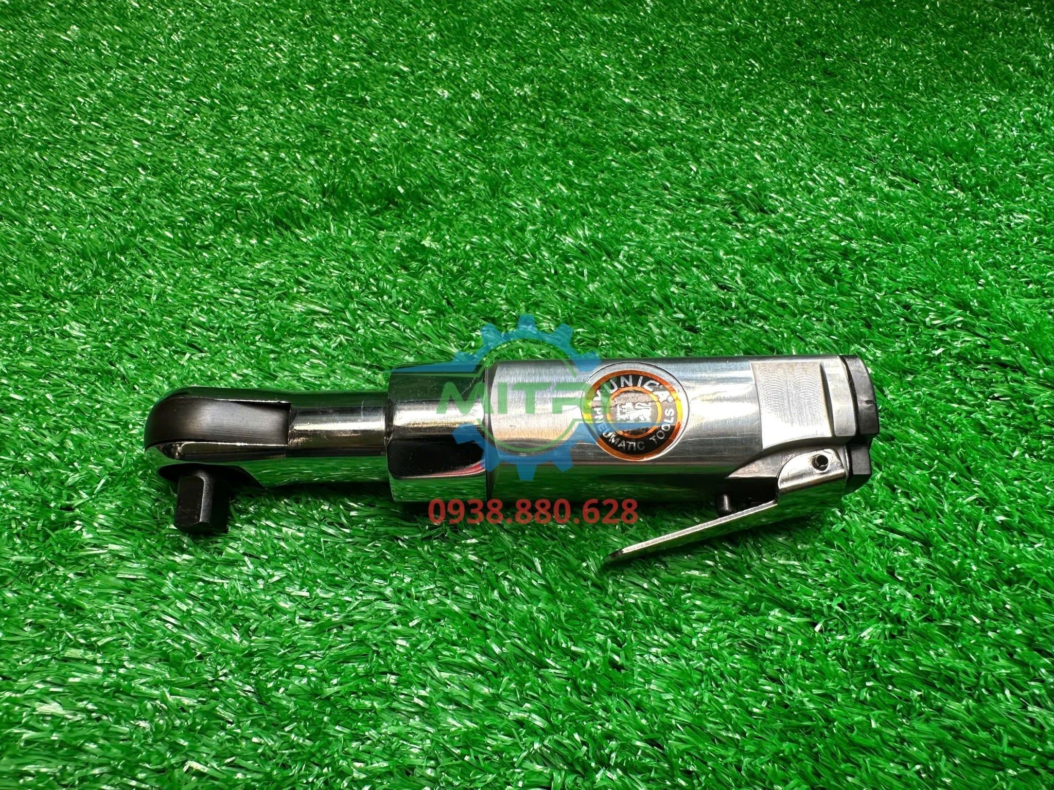 Cần Siết Ngang Yunica YRW-3010S (3/8 Inch)