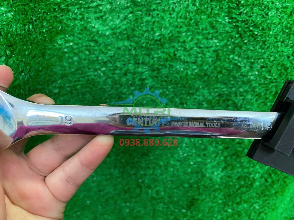 Cờ lê vòng tự động và miệng 19mm xi bóng CENTURY LU-VTDM19 - hình ảnh sản phẩm thực tế 5