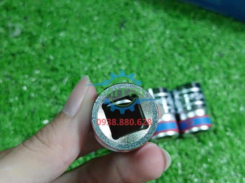 Đầu Tuýp Lục Giác 1/2" Ngắn Hệ Mét Kingtony 433519MR 19mm - hình ảnh sản phẩm thực tế 3