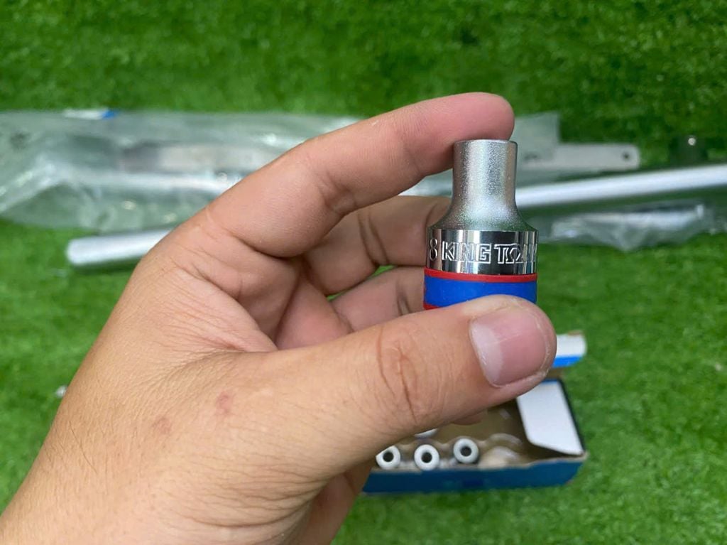 Tuýp 1/2 inch hệ mét lục giác KINGTONY 433508M - hình ảnh sản phẩm thực tế 1