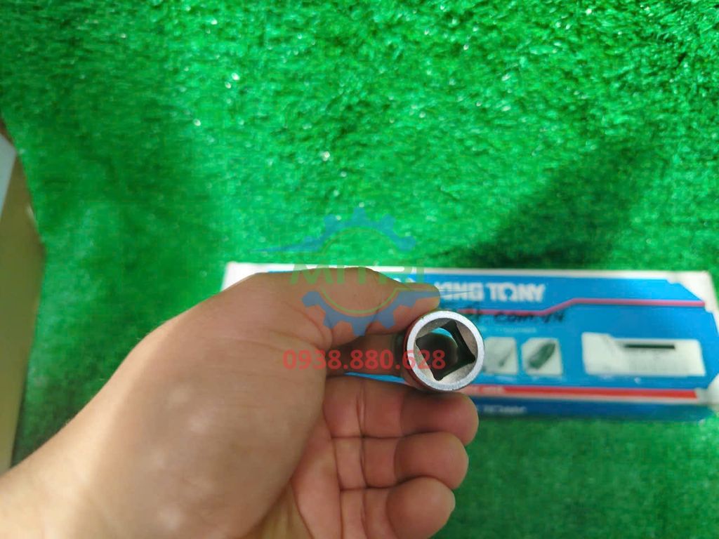 Tuýp 1/2 inch hệ mét 12 cạnh KINGTONY 433019M - hình ảnh sản phẩm thực tế 4