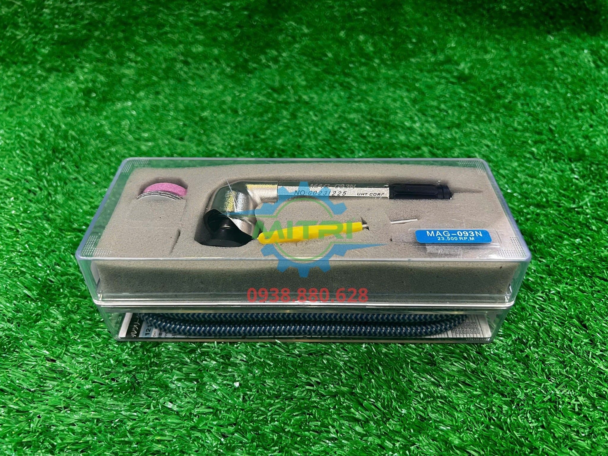 Máy Mài Khuôn Hơi 90 Độ UHT MAG-093N