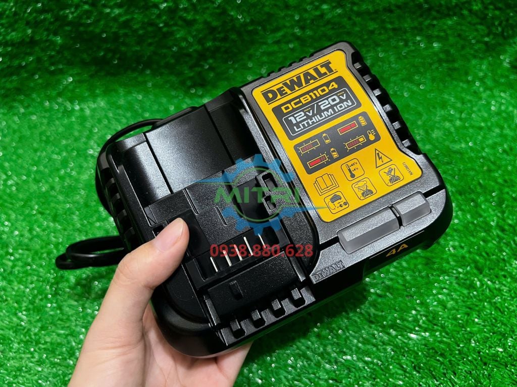 Bộ sạc pin 10.8-18V Dewalt DCB1104-B1 - hình ảnh sản phẩm thực tế 2