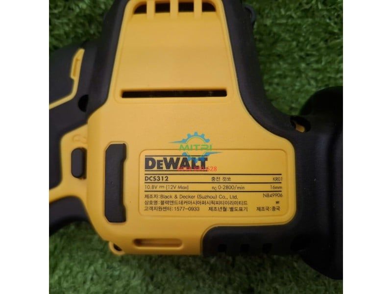 Máy Cưa Kiếm Dùng Pin 12V Dewalt DCS312N-KR - hình ảnh sản phẩm thực tế 4