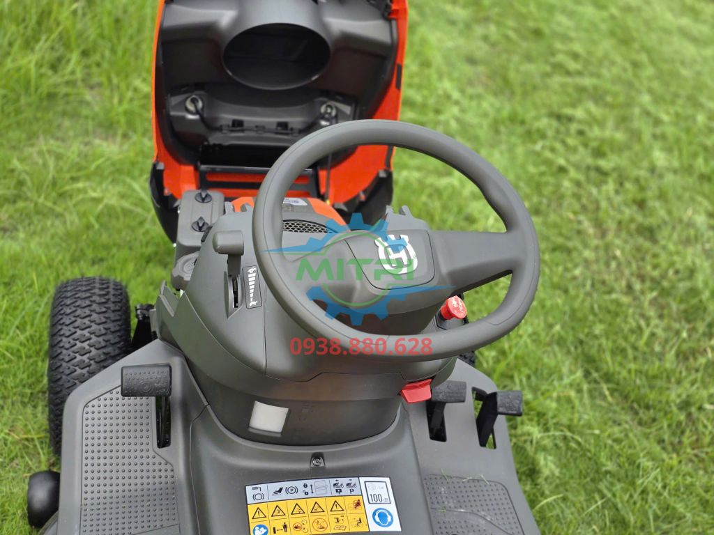 Máy cắt cỏ người lái HUSQVARNA TC 114 (HS 452AE) - hình ảnh sản phẩm thực tế 3