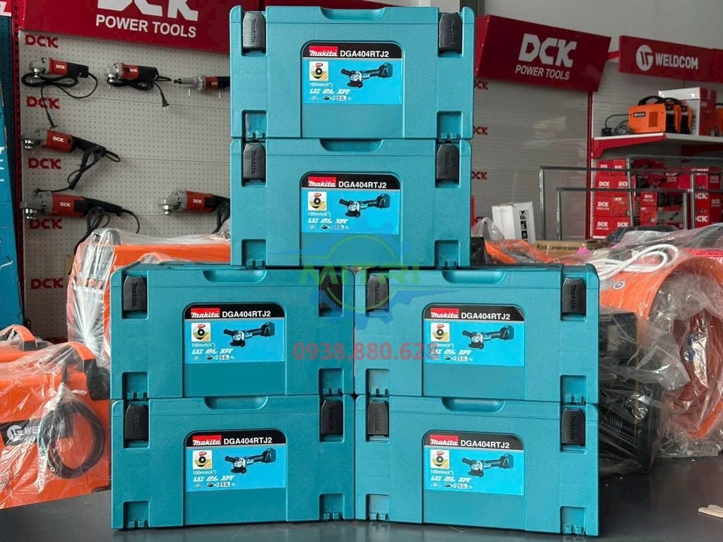 Máy Mài Cắt Dùng Pin Makita DGA404RTJ2 (18V) Chính Hãng Có Sẵn Tại Minh Triết Đang Giao Cho Công Ty Cơ Khí Dầu - hình ảnh sản phẩm thực tế 5